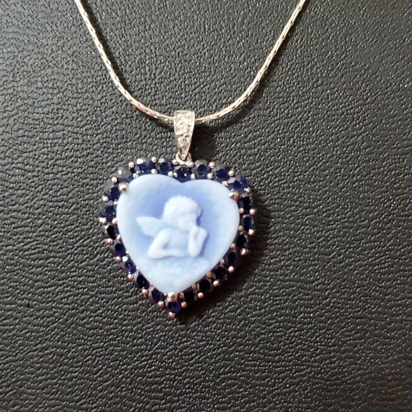 14kt Chain & Charm - Picture 2 of 8